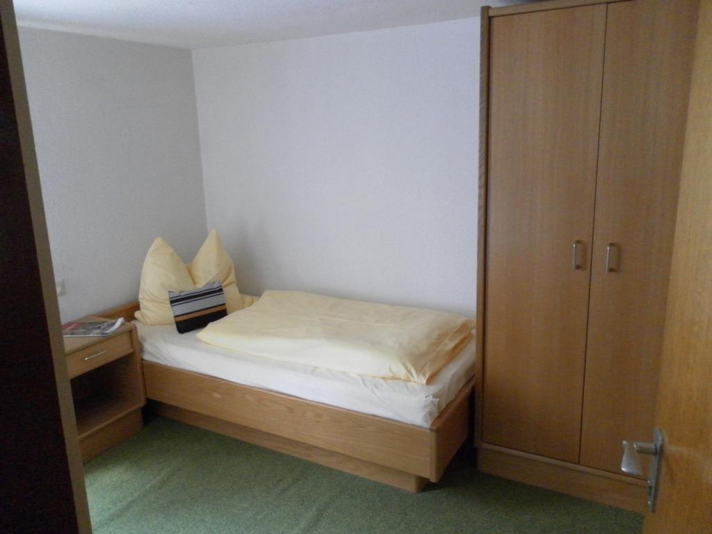 Hotel Garni Seebachstueble Титизее-Нойщат Стая снимка