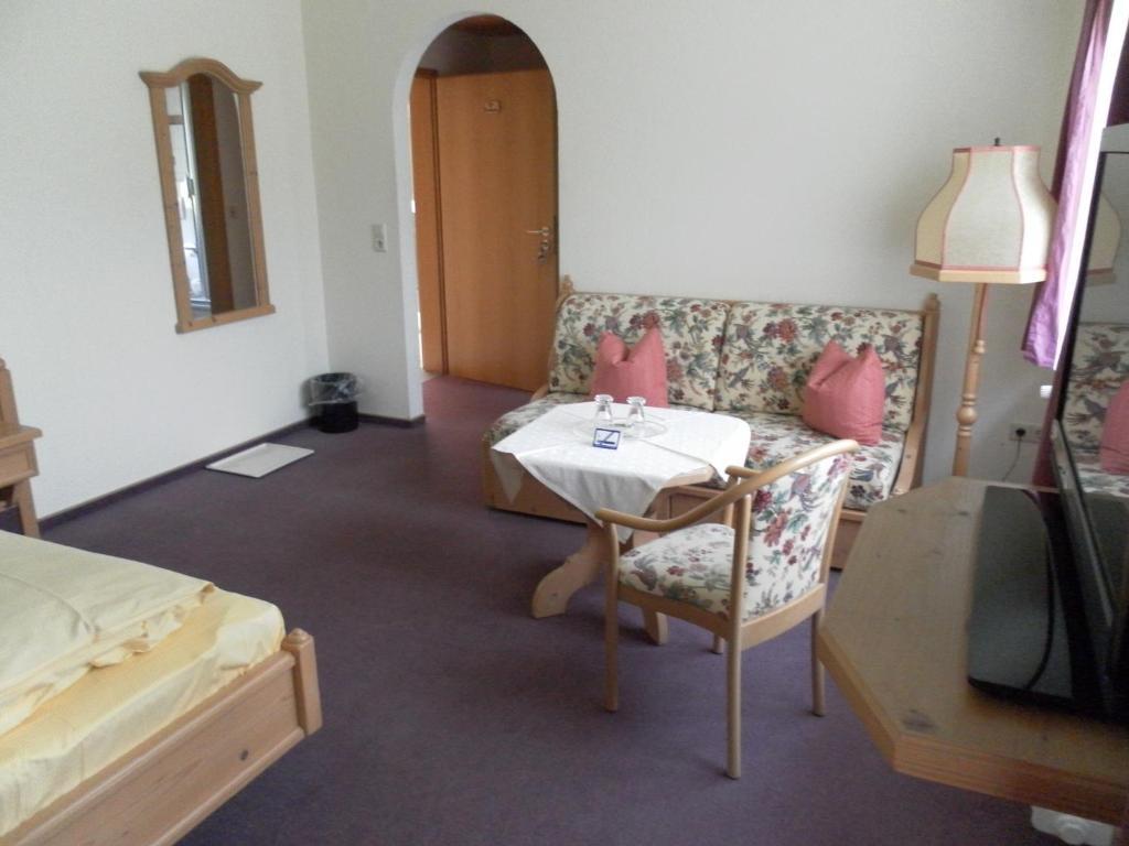 Hotel Garni Seebachstueble Титизее-Нойщат Екстериор снимка